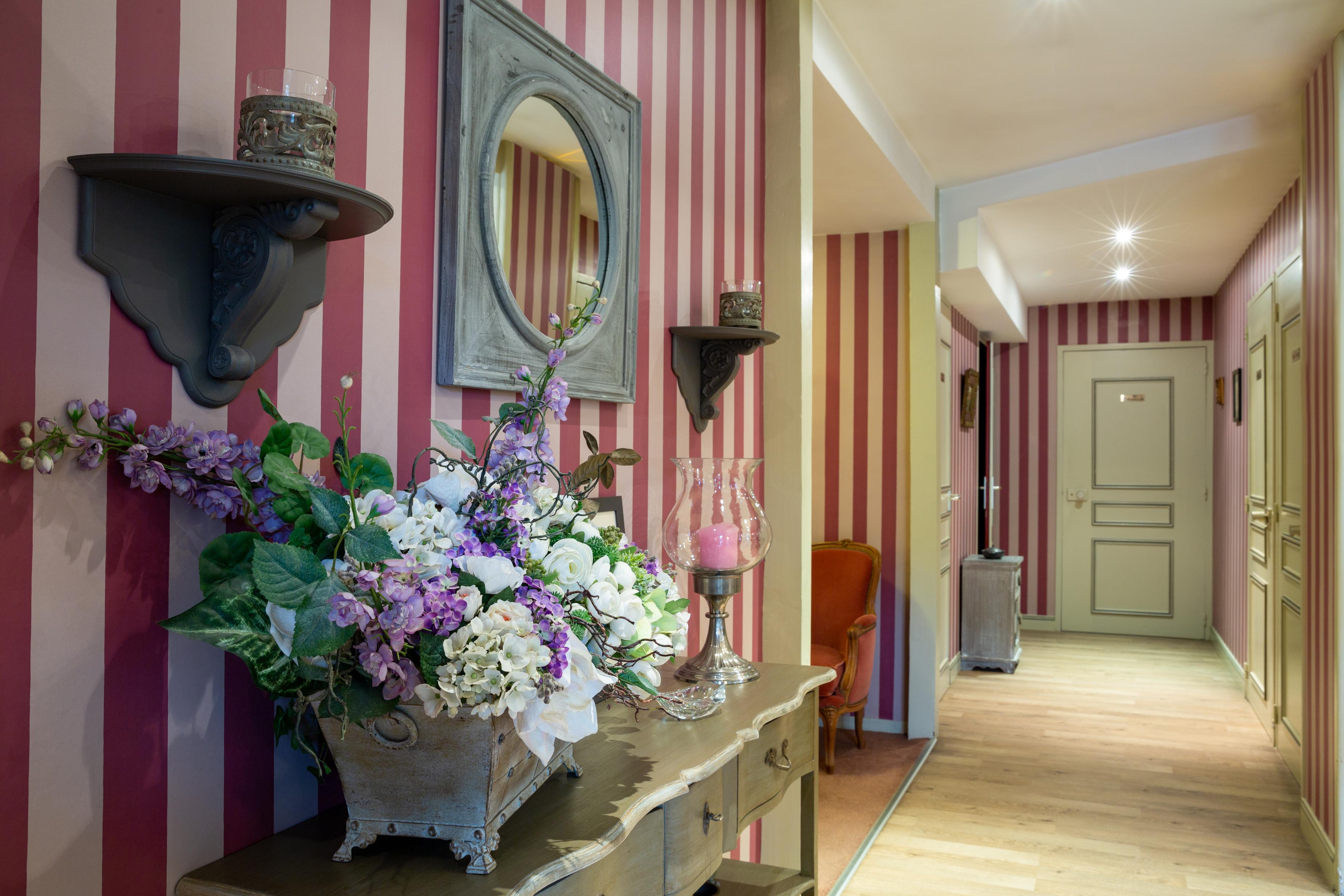 The Originals City, Le Cottage Hotel, บรูเว-ลา-บูซิแยร์ ภายนอก รูปภาพ