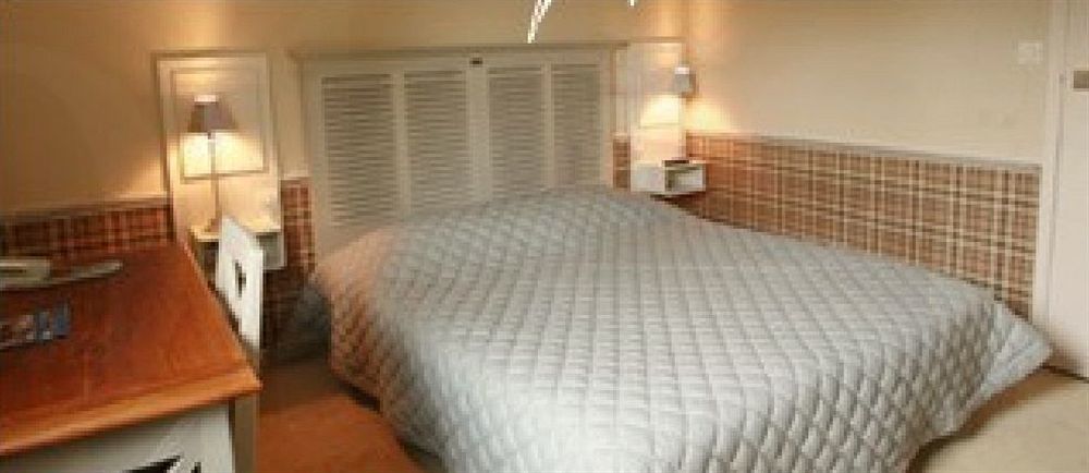 The Originals City, Le Cottage Hotel, บรูเว-ลา-บูซิแยร์ ภายนอก รูปภาพ